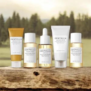 SKIN1004 Madagascar Centella Travel Kit (30+20+30+30+30ml)	